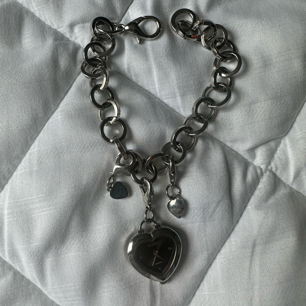 New Guess Lady Heart bracelet watch stainless steel quartz watch